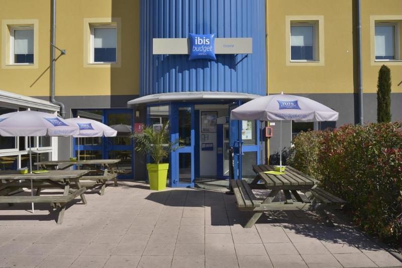 Ibis Issoire Hotel Exterior photo